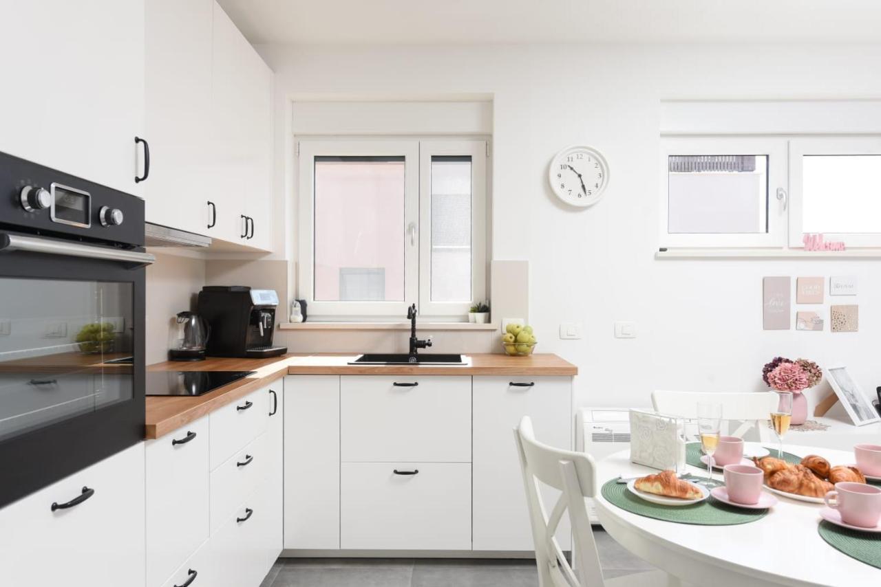 Ferienwohnung Novi Apartman Franka Zadar Exterior foto