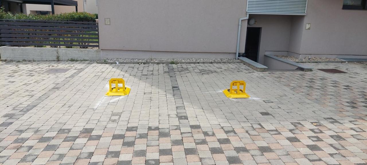 Ferienwohnung Novi Apartman Franka Zadar Exterior foto